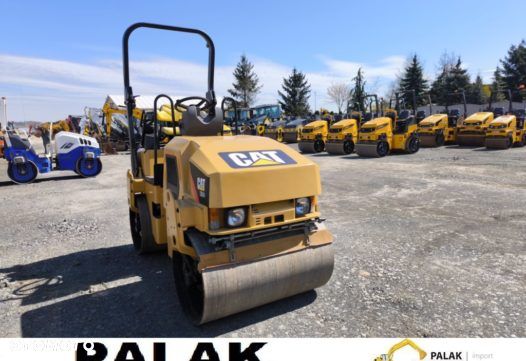 Caterpillar Walec drogowy  CAT CB 24   ,  2009 rok - 8