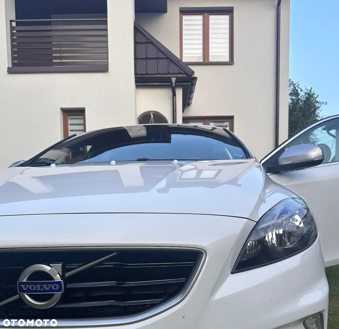Volvo V40 D2 Drive-E R-Design Kinetic - 4