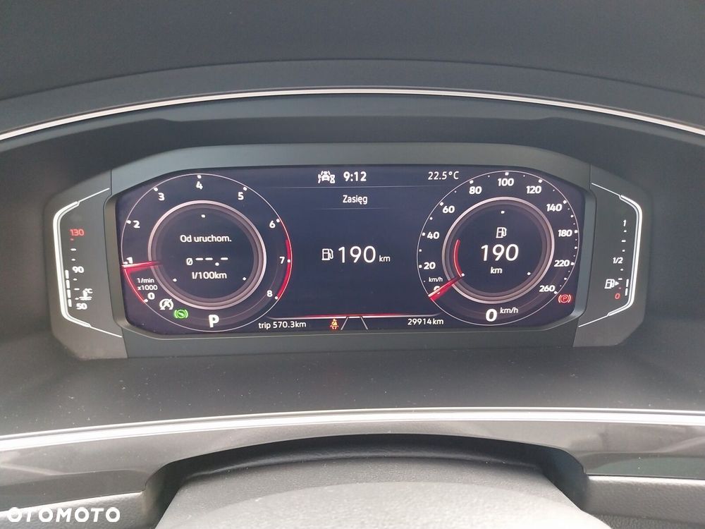 Volkswagen Tiguan - 19