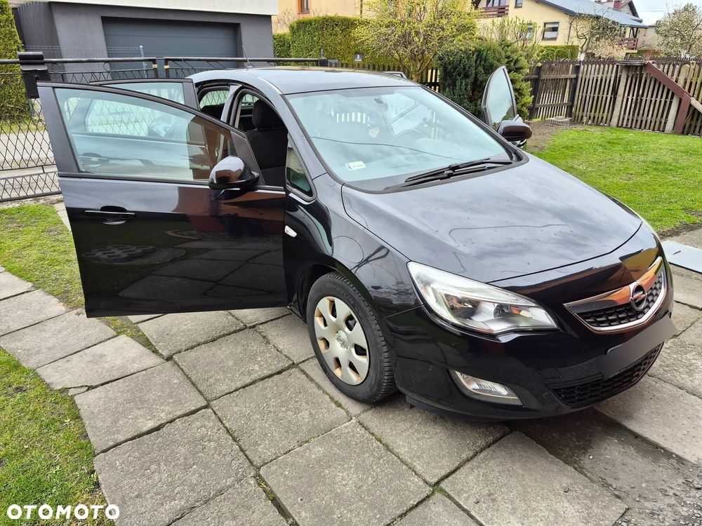 Opel Astra 1.6 Color Edition - 12