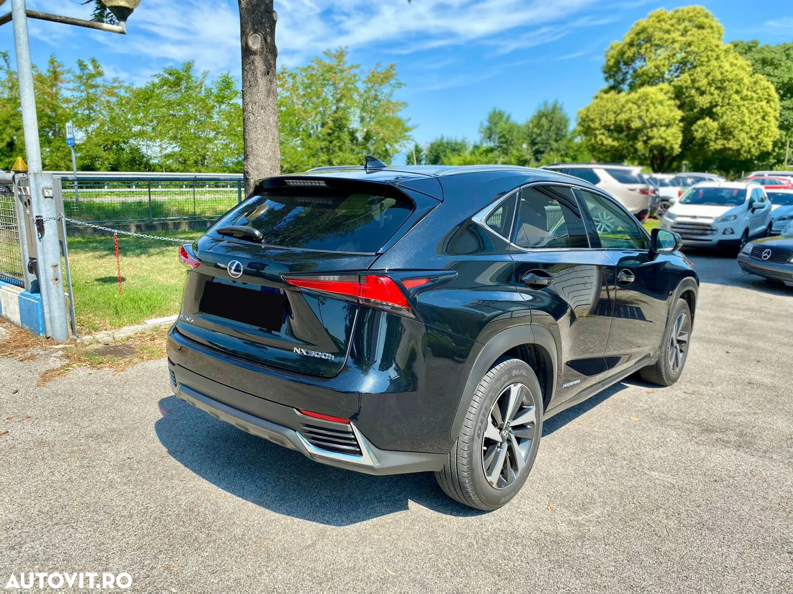Lexus Seria NX 300h AWD Executive Plus - 5