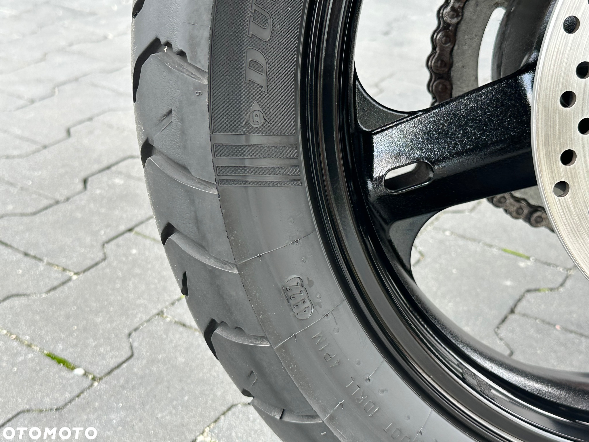 Suzuki V-STROM - 12
