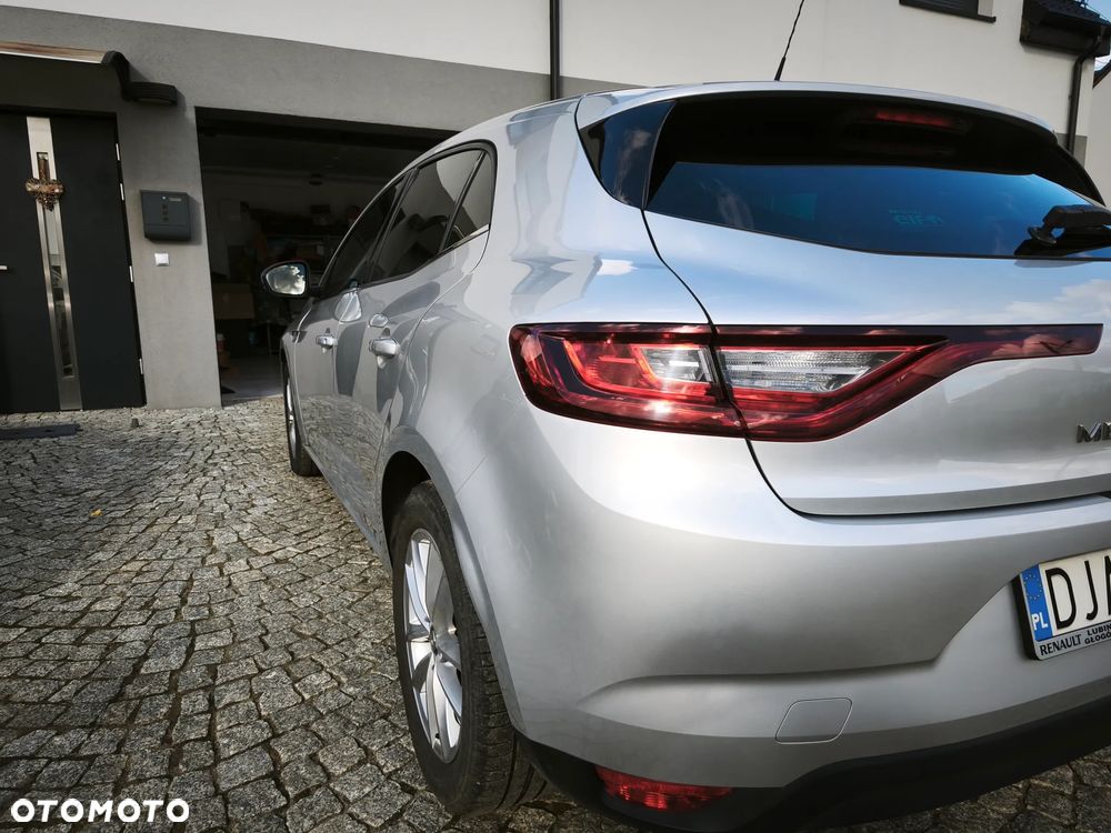 Renault Megane 1.2 Energy TCe Zen - 7