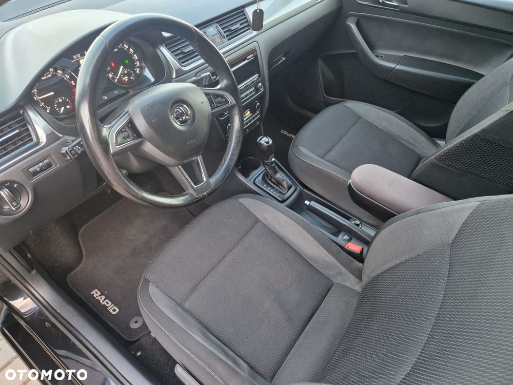 Skoda RAPID 1.6 TDI DSG Drive - 16