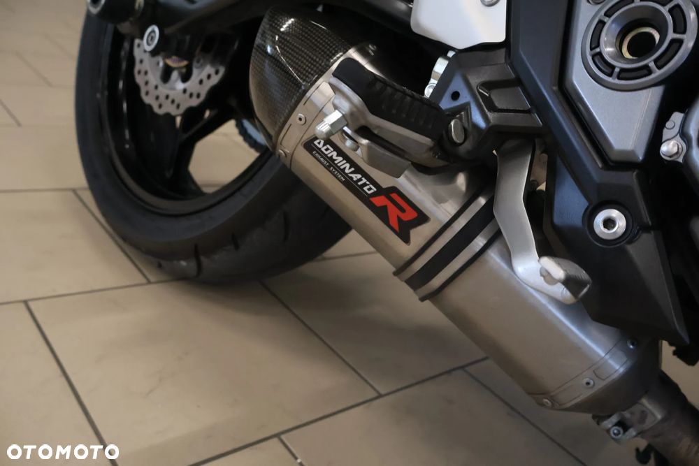 Kawasaki Z 650 - 10