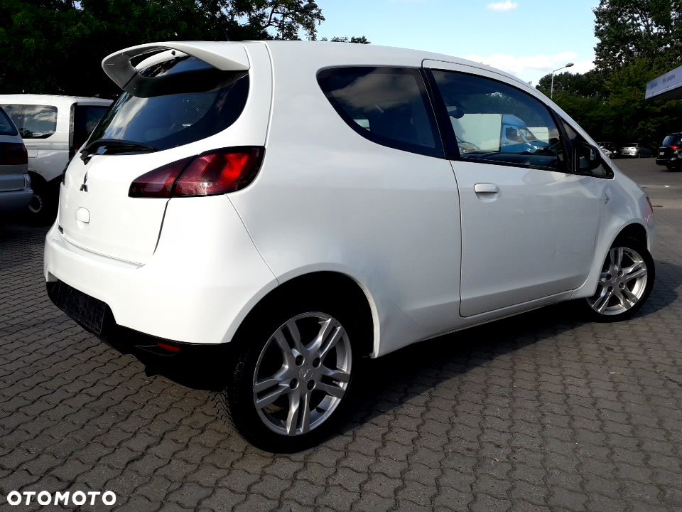 Mitsubishi Colt CZ3 1.3 Invite - 17