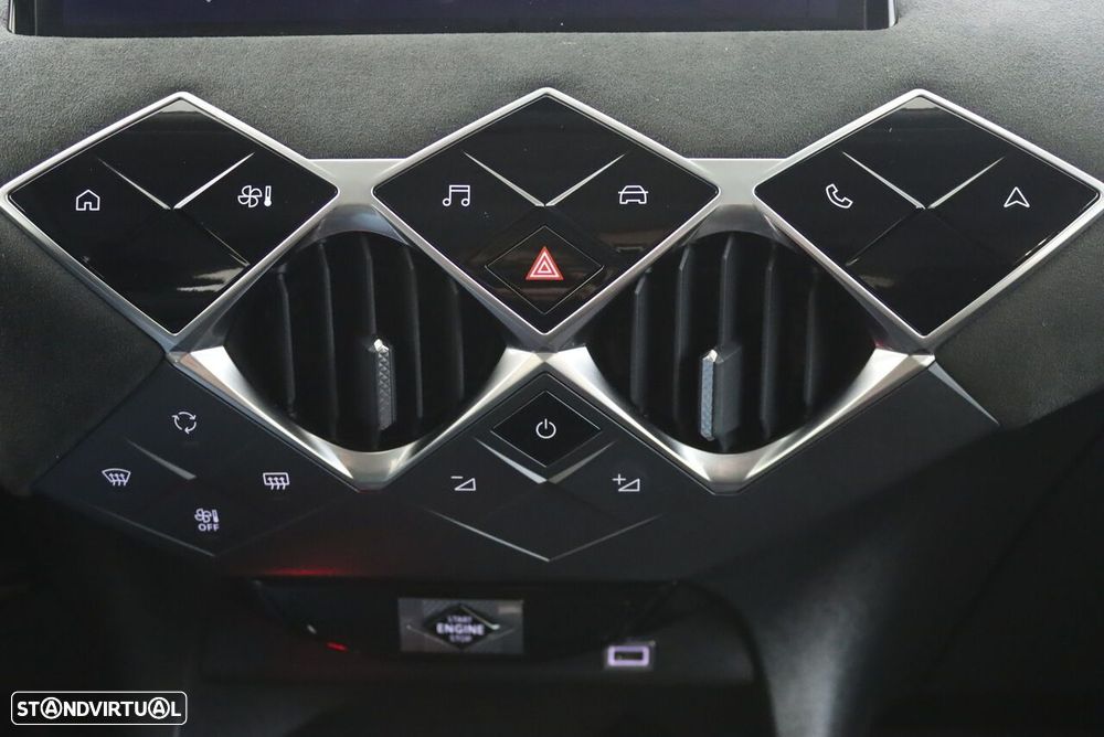 DS DS3 Crossback 1.2 PureTech Performance Line EAT8 - 12