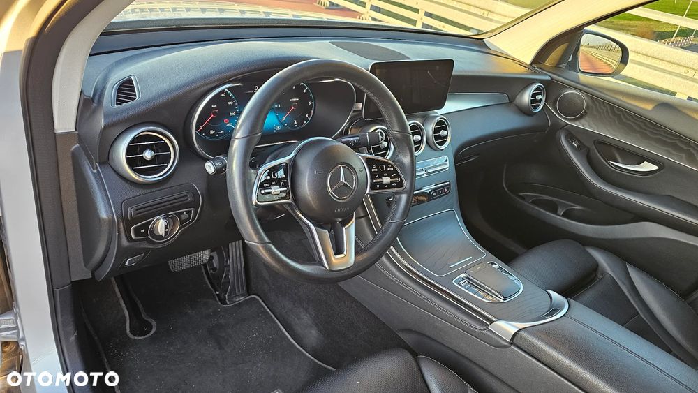 Mercedes-Benz GLC 200 d 4-Matic - 8