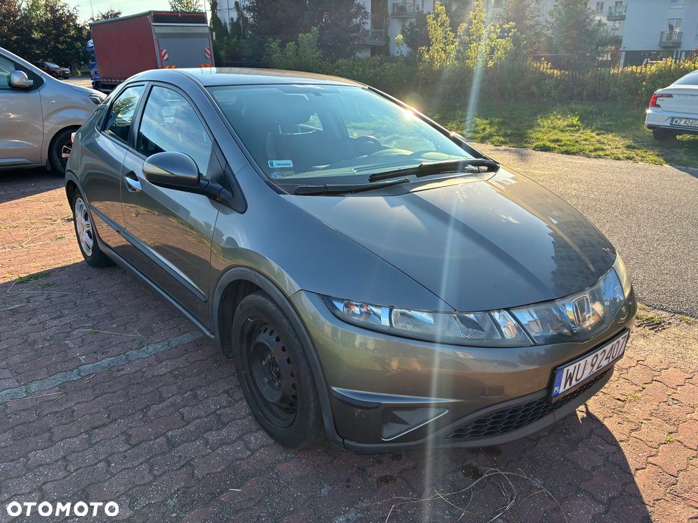 Honda Civic 1.4 Comfort - 11