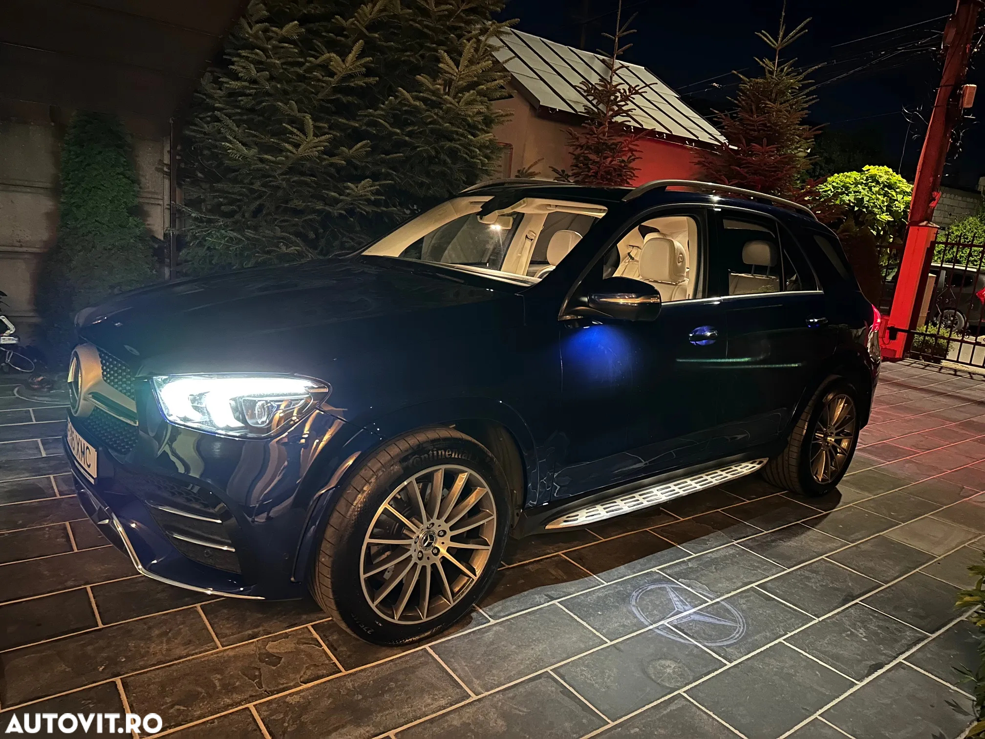Mercedes-Benz GLE 350 d 4MATIC - 38