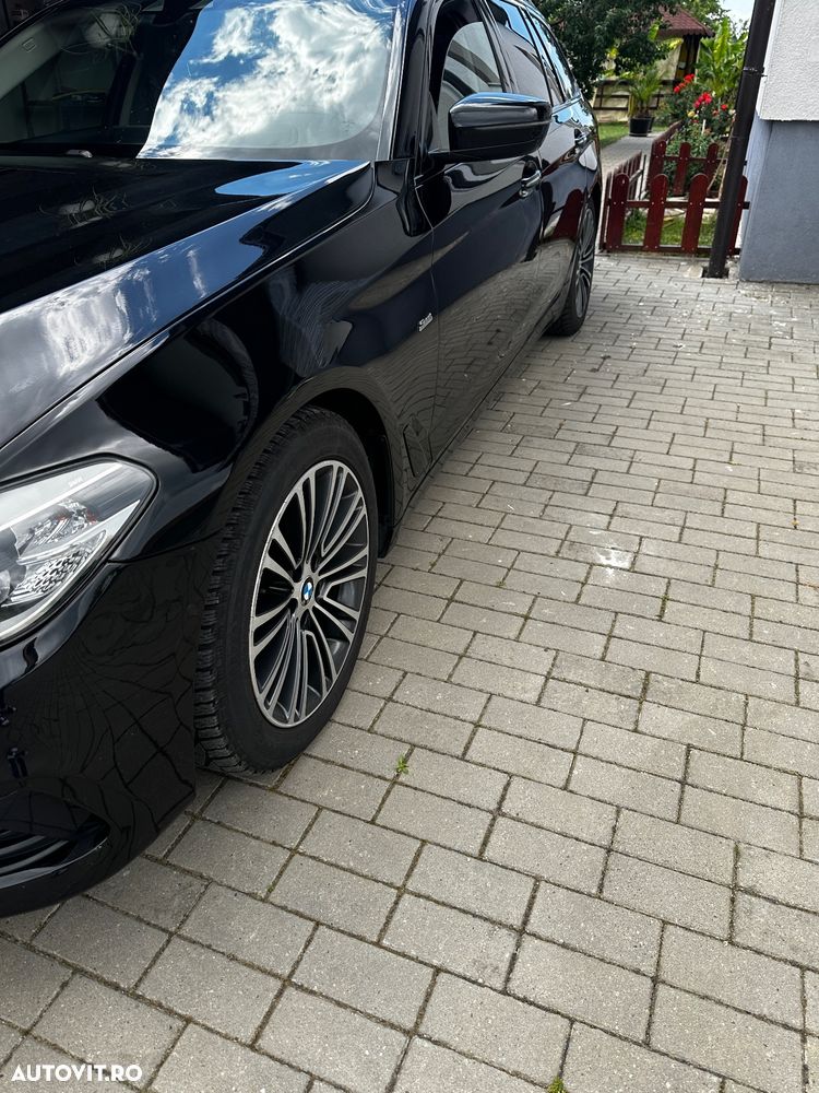 BMW Seria 5 520d Aut. Sport Line - 10
