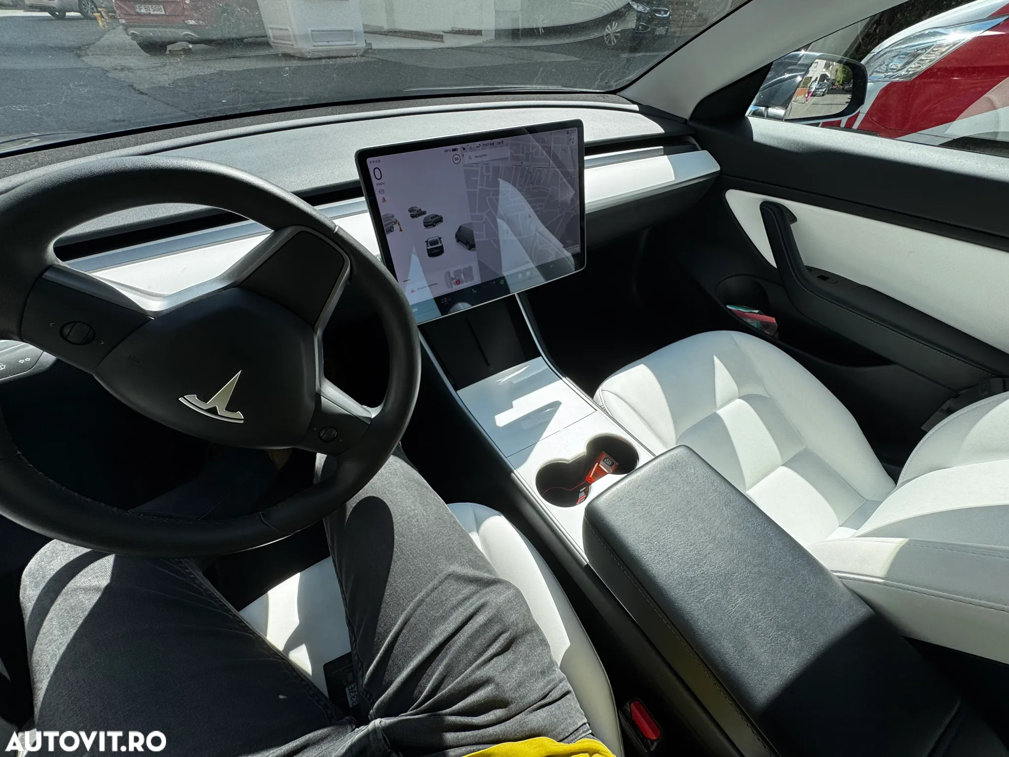 Tesla Model 3 - 3