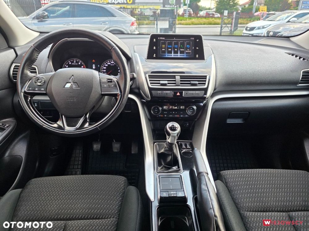Mitsubishi Eclipse Cross - 18