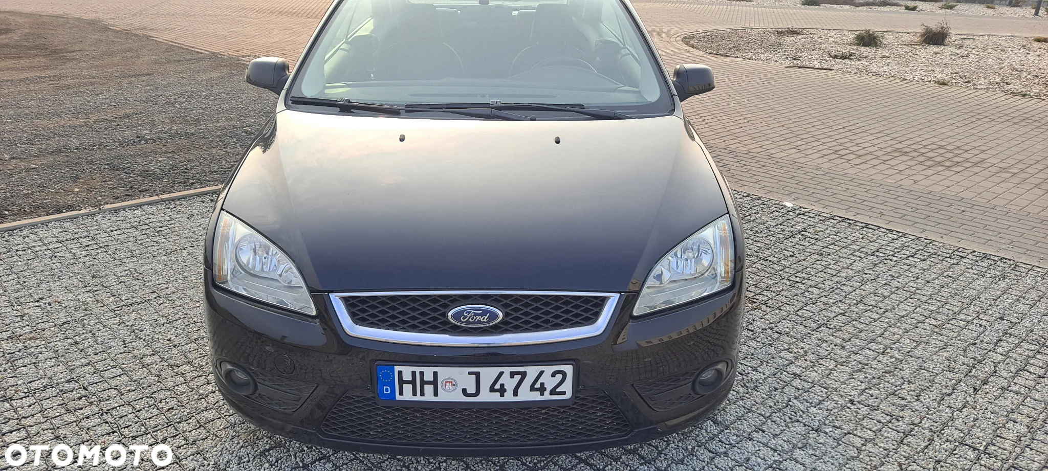 Ford Focus Coupe-Cabriolet 2.0 TDCi DPF Black Magic - 11