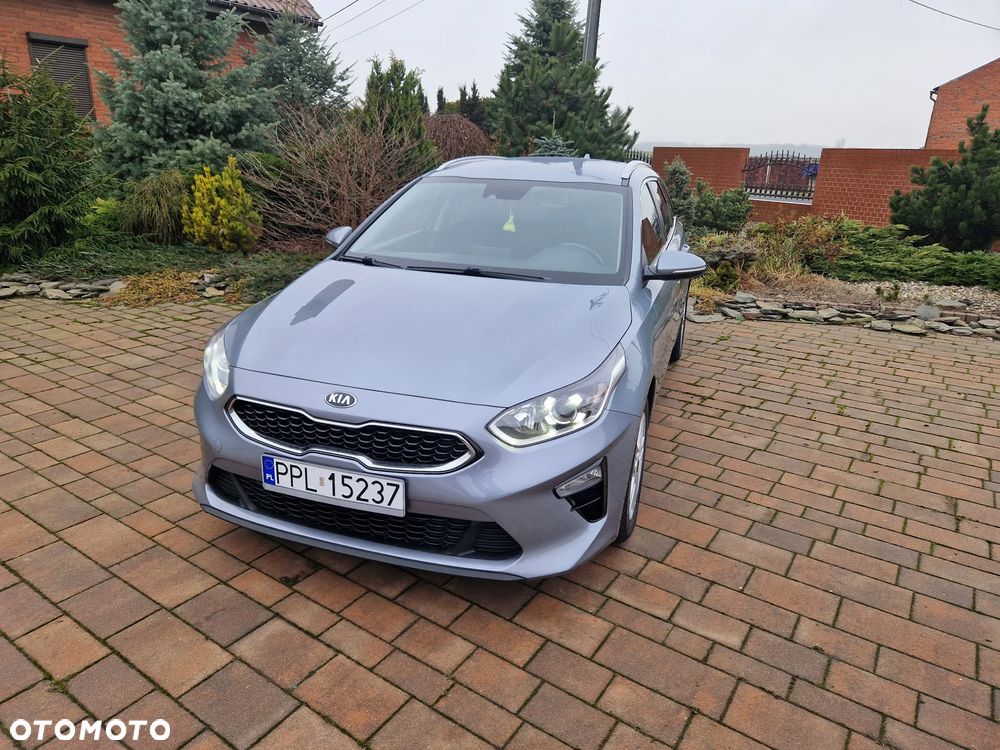 Kia Ceed - 5