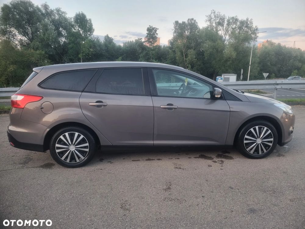 Ford Focus 1.0 EcoBoost Titanium - 6