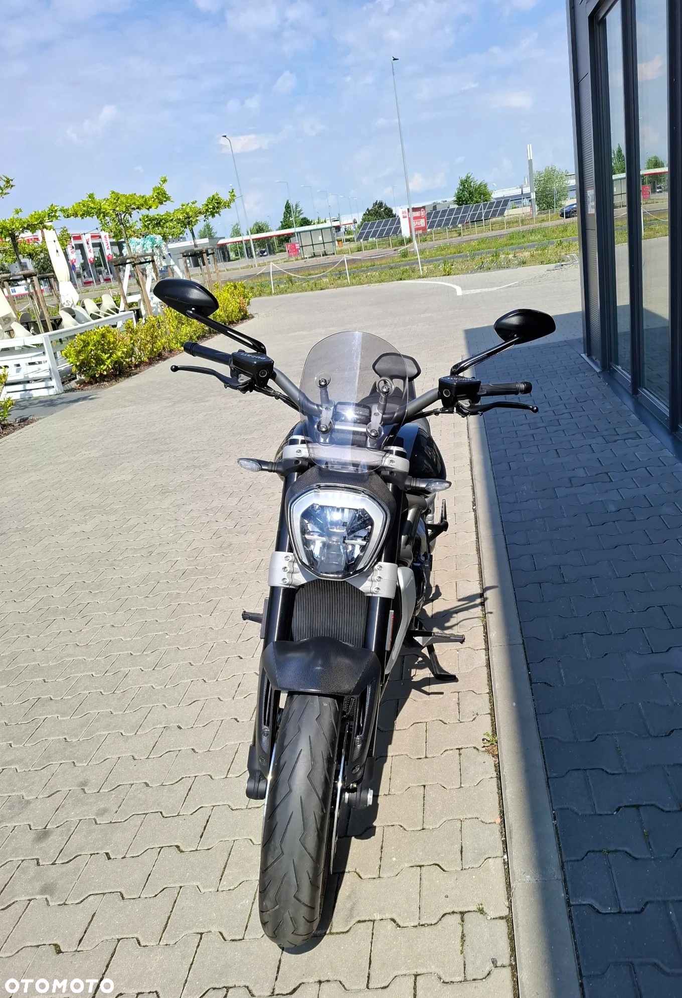 Ducati Diavel - 13