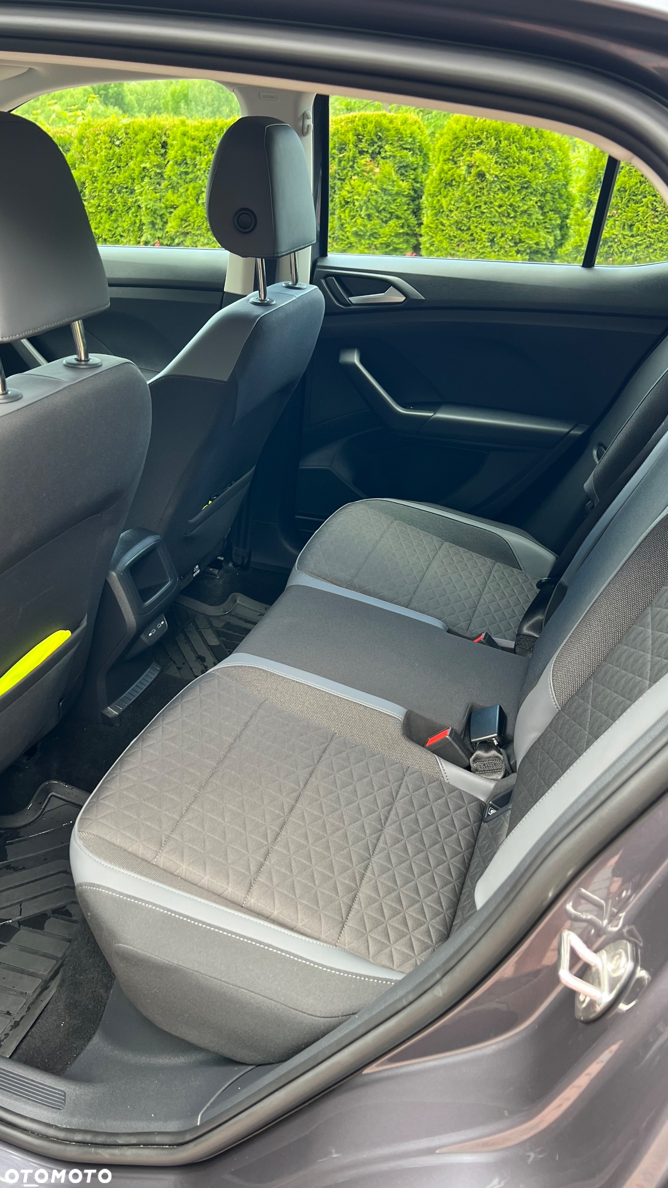 Volkswagen T-Cross - 10
