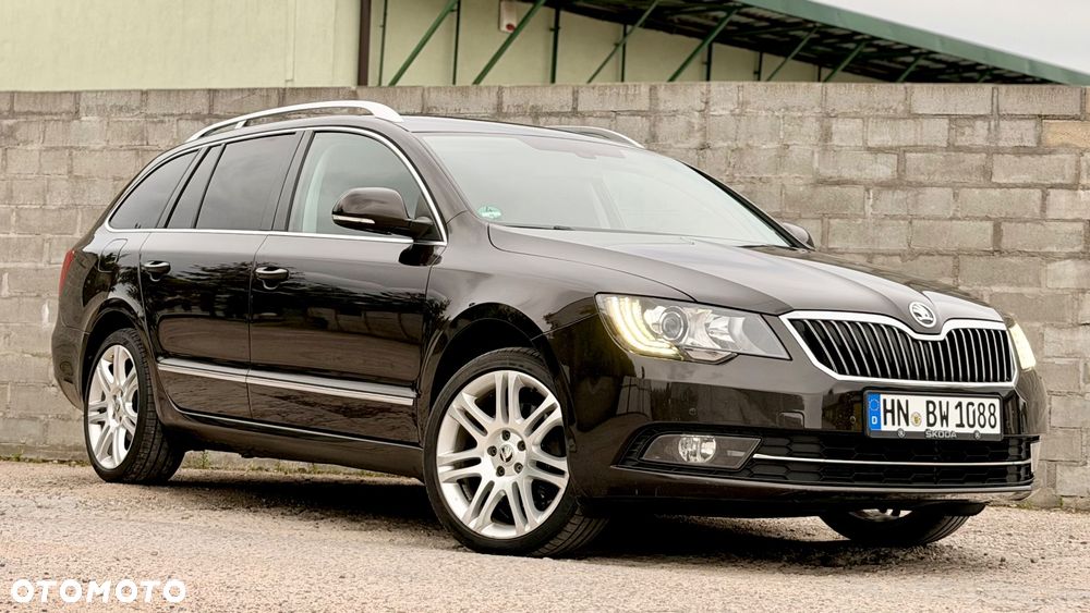 Skoda Superb 2.0 TDI DSG Exclusive - 25