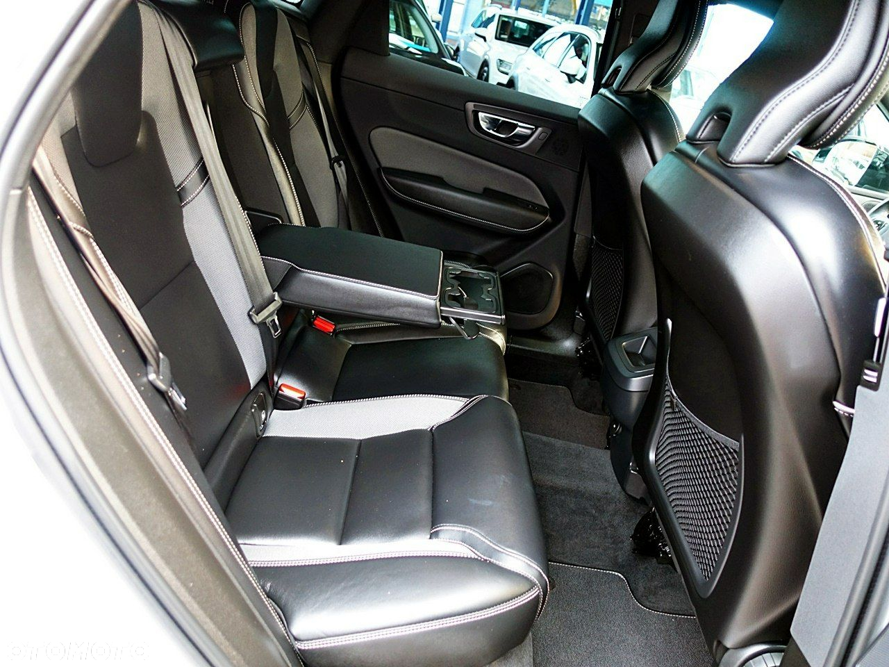 Volvo XC 60 - 12