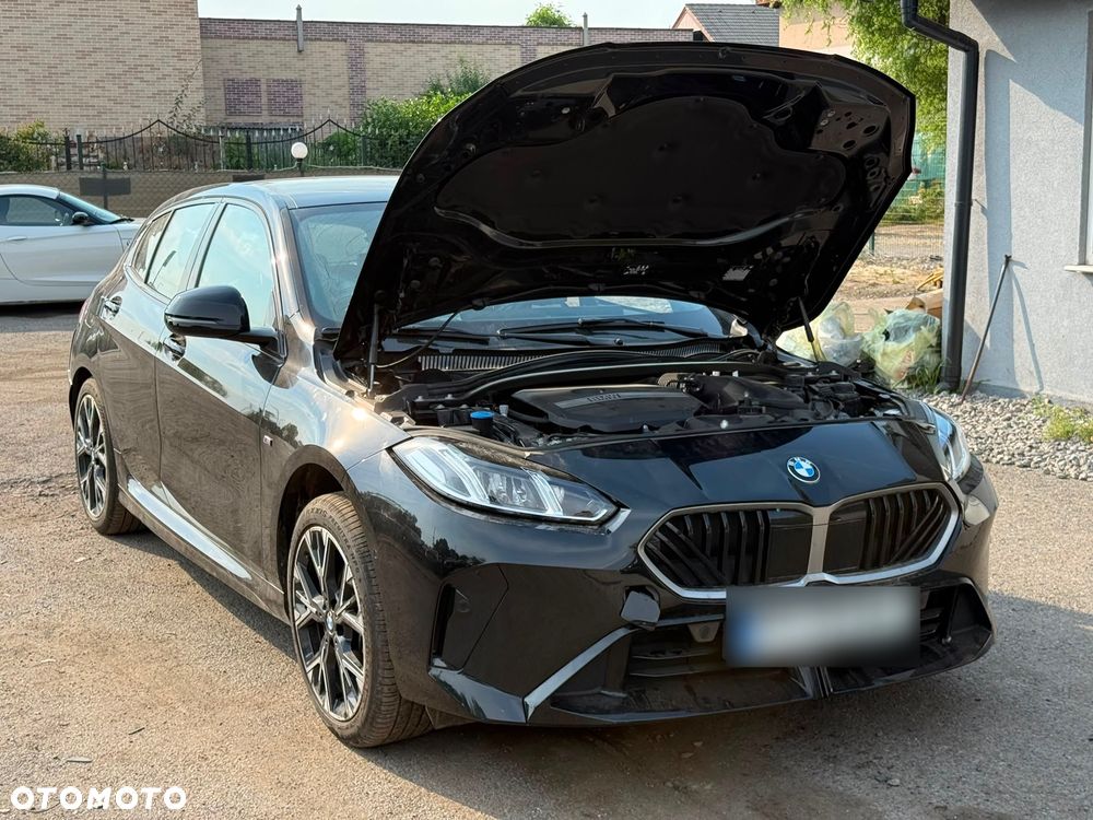 BMW Seria 1 120 mHEV - 3