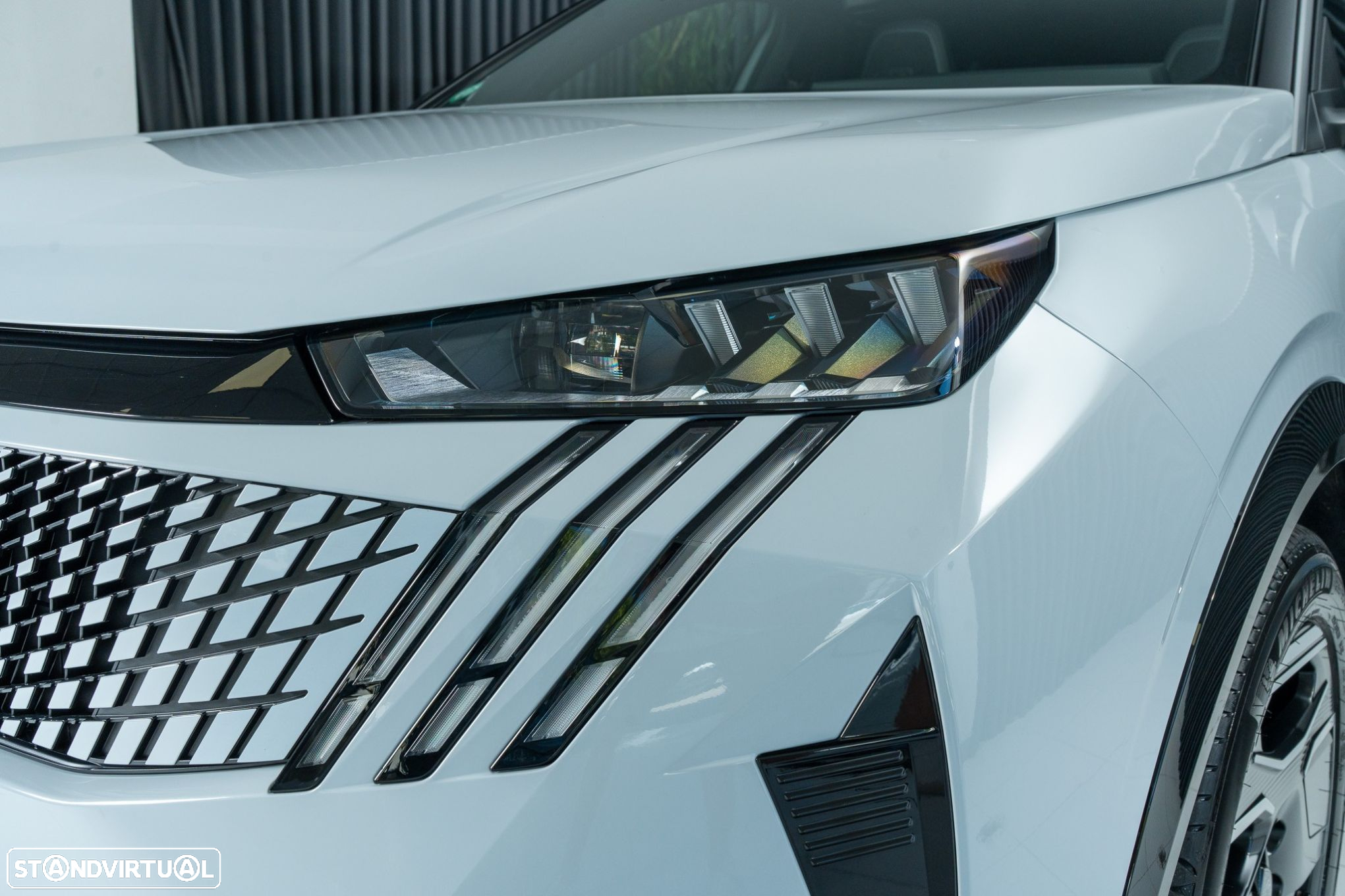 Peugeot E-5008 73 kWh GT - 43