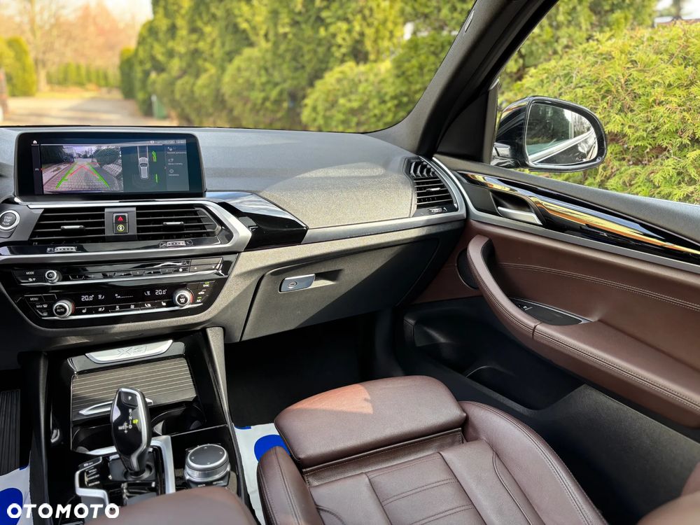 BMW X3 sDrive18d xLine sport - 20