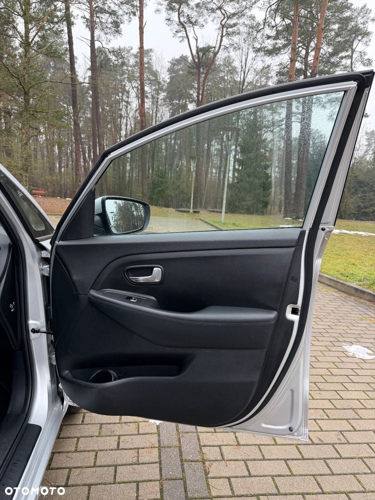 Kia Carens 1.7 CRDi Vision - 18