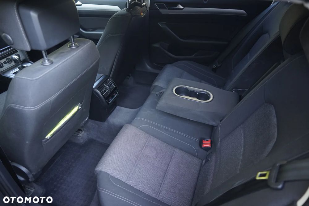 Volkswagen Passat Variant 2.0 TDI BMT Comfortline DSG - 18