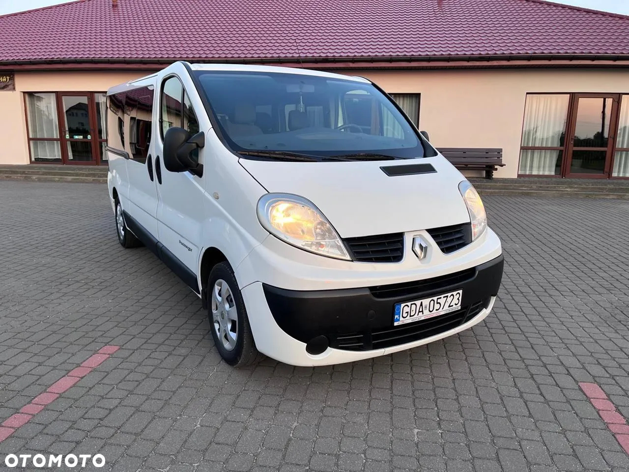 Renault Trafic L2H1 Pack Clim - 11