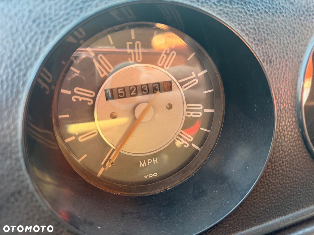 Volkswagen Transporter - 10