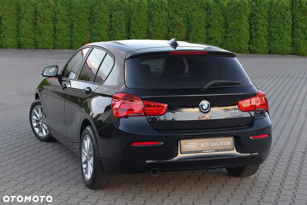 BMW Seria 1 116i - 15
