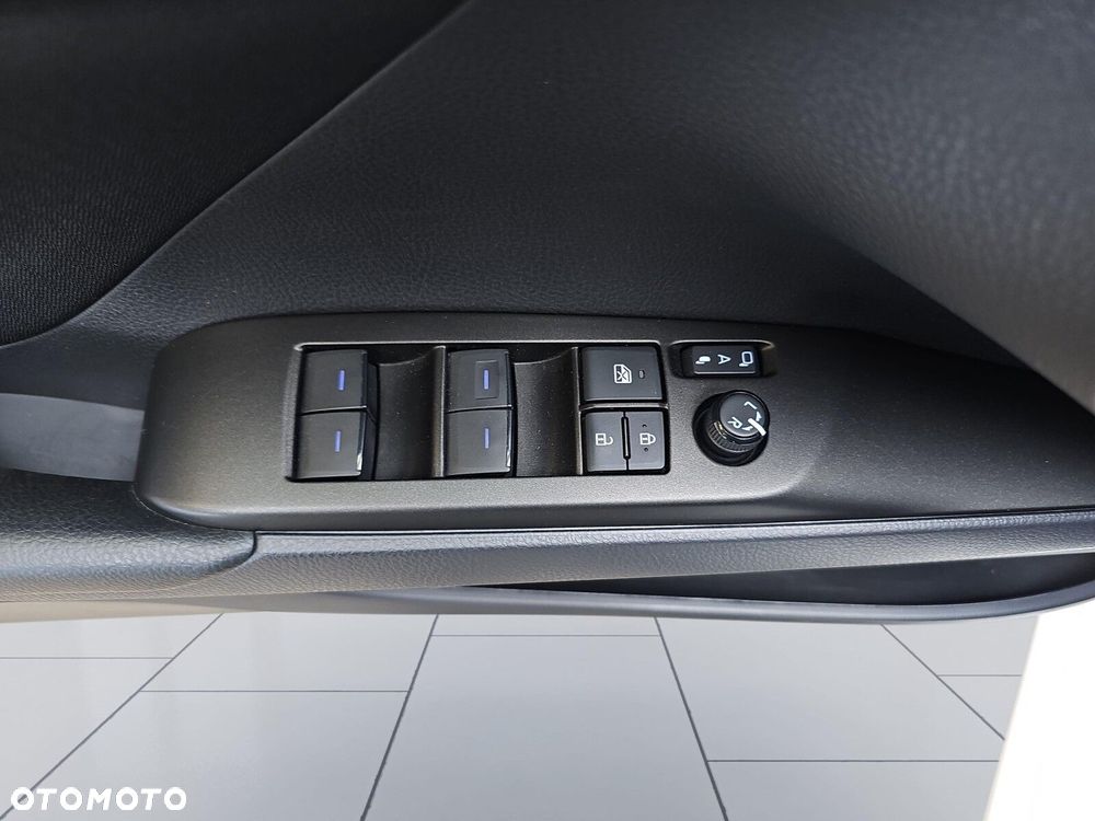 Toyota Camry 2.5 Hybrid Comfort CVT - 19