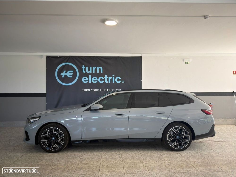 BMW i5 eDrive40 Pack Desportivo M Pro - 1