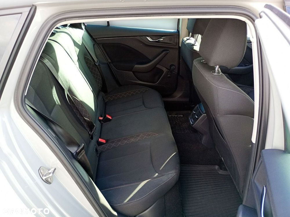 Skoda Scala 1.5 TSI Ambition DSG - 28