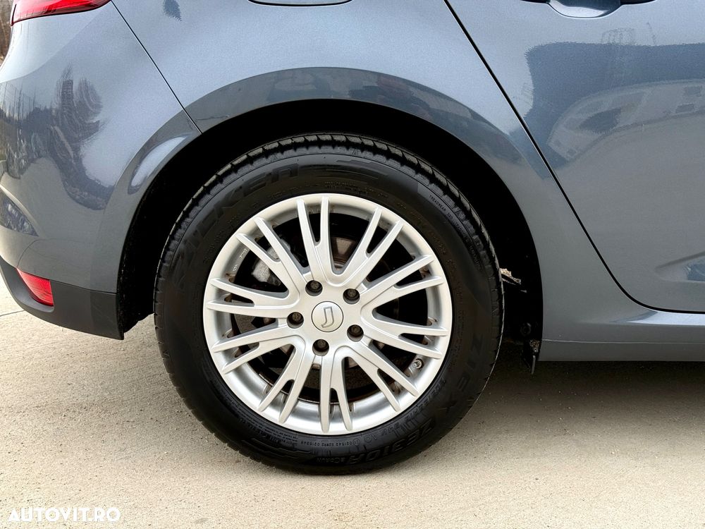 Renault Megane ENERGY dCi 110 LIMITED - 13