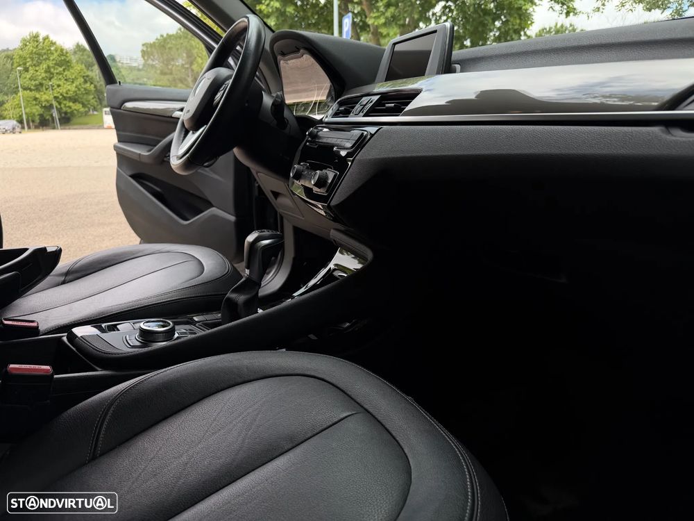 BMW X1 18 d sDrive Auto xLine - 48