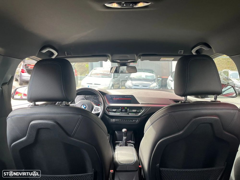 BMW 116 d Pack Essence - 16