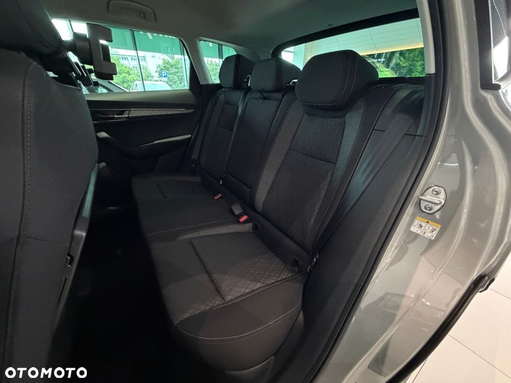 Skoda Karoq 2.0 TDI SCR 4x2 Drive DSG - 14