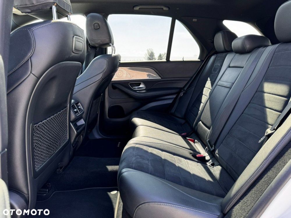 Mercedes-Benz GLE - 21