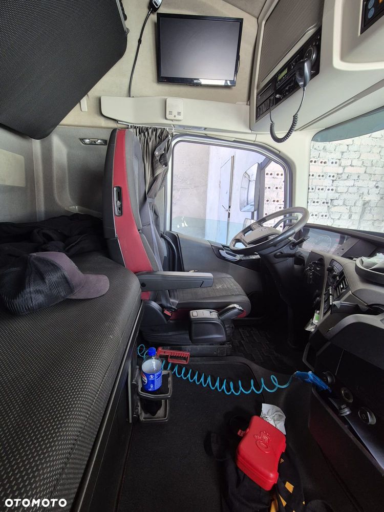 Volvo FH 500 zadbany - 5