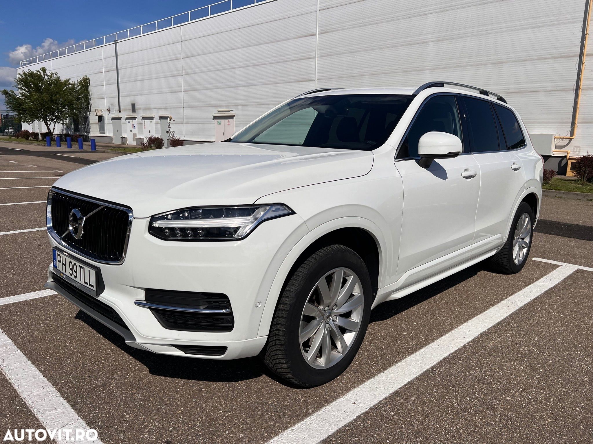 Volvo XC 90 T5 AWD Geartronic Momentum - 1
