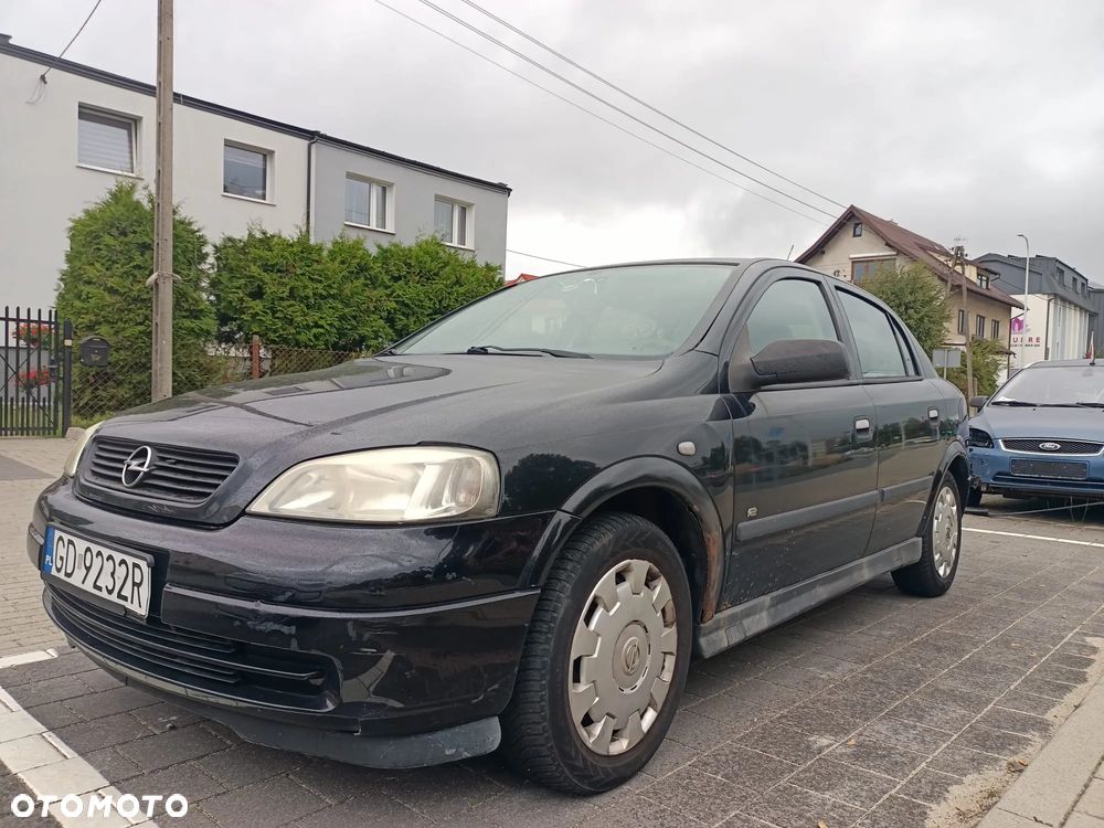 Opel Astra 1.4 Start - 2