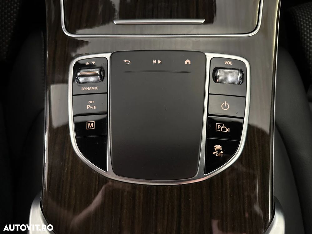 Mercedes-Benz GLC 300 e 4MATIC - 18