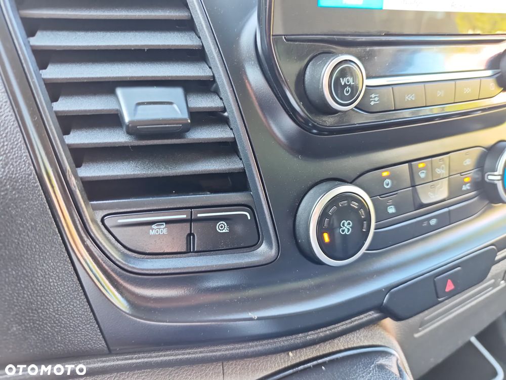 Ford Transit - 20