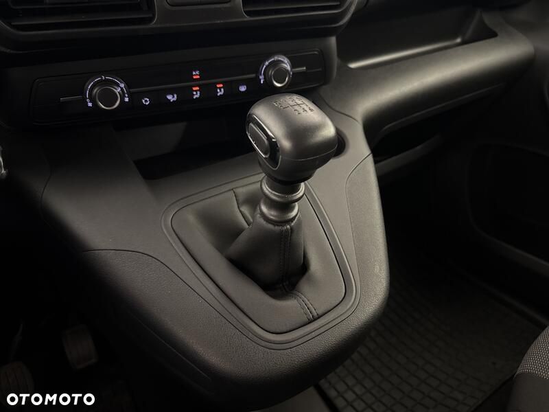 Toyota Proace City Verso Long 1.5 D-4D Combi - 16