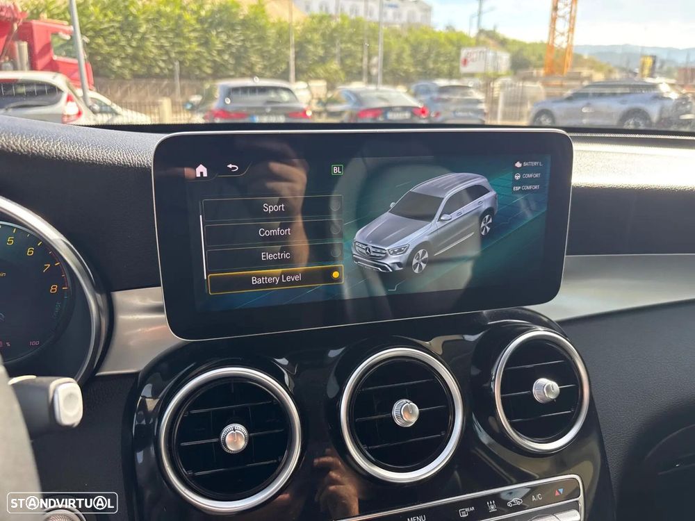 Mercedes-Benz GLC 300 e 4Matic - 15