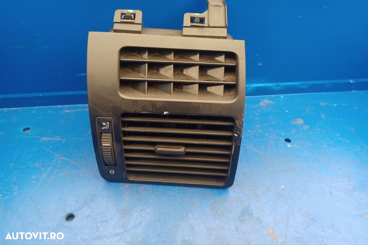 Grila ventilatie bord dreapta 1T0819704B Volkswagen VW Touran 1 [face - 4