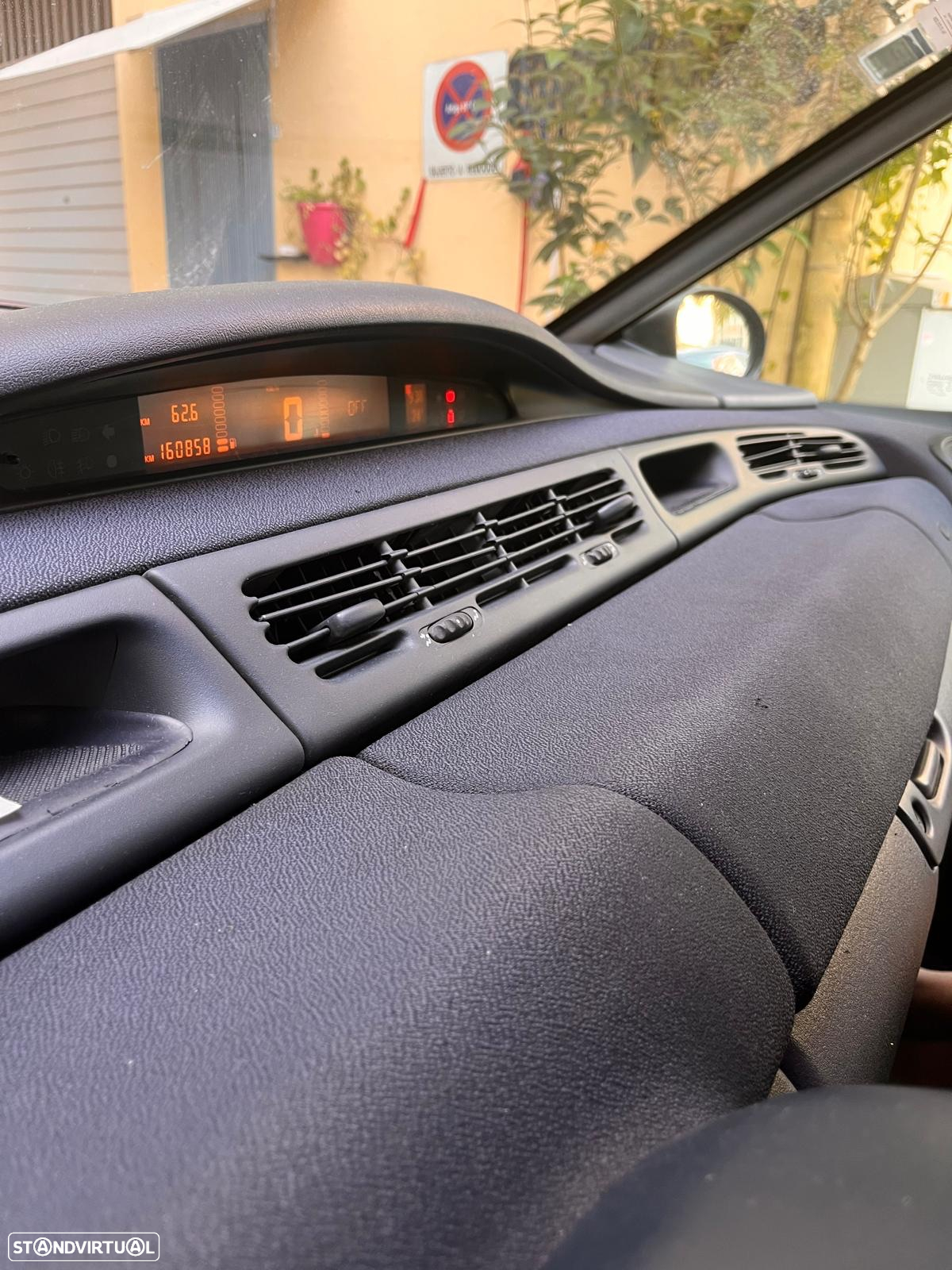 Renault Grand Espace - 8