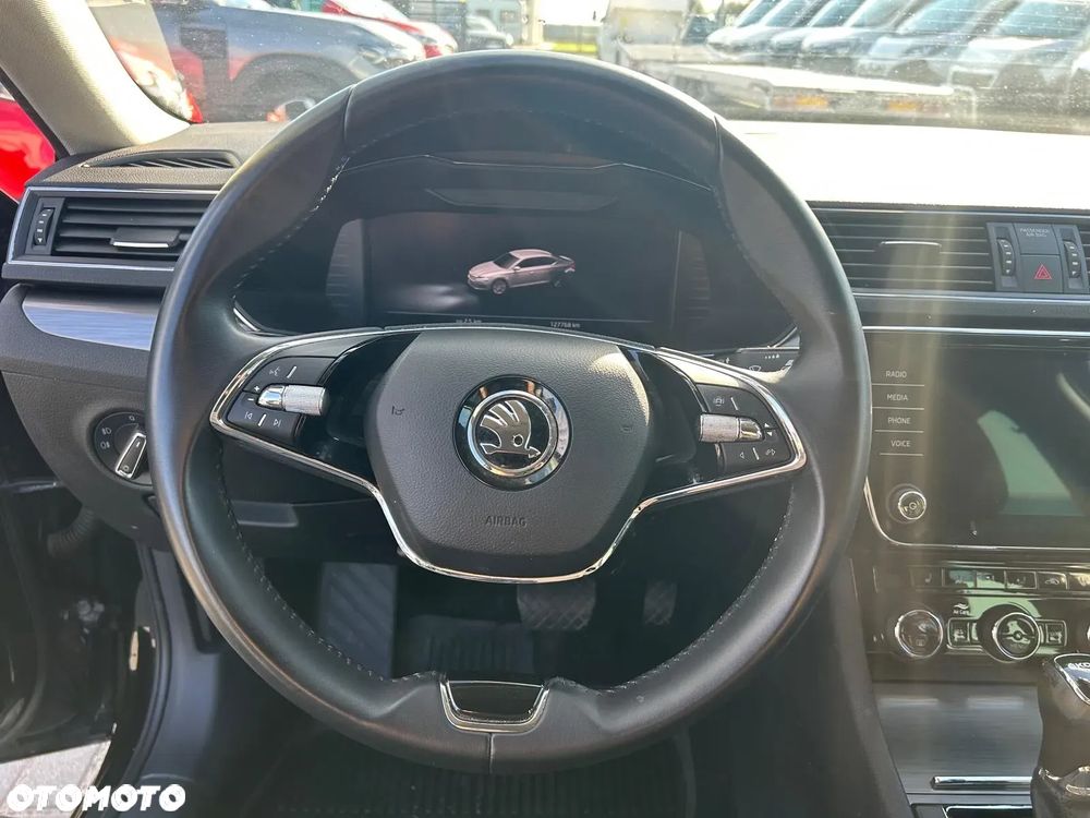 Skoda Superb 2.0 TSI Style DSG - 13